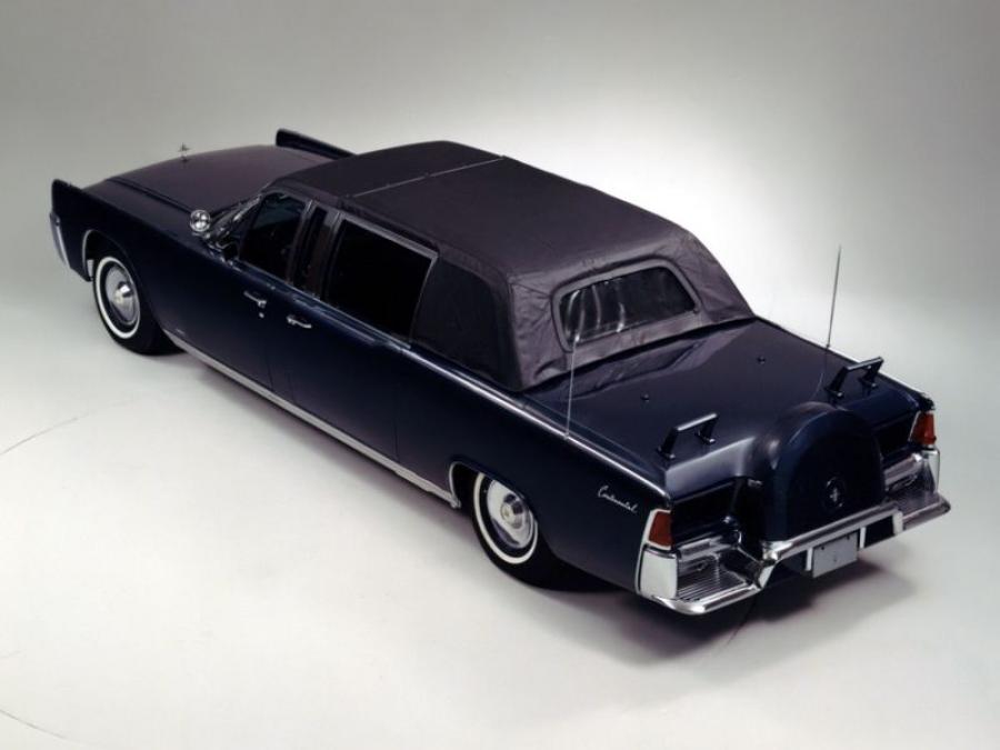  Lincoln Continental Presidential X-100 Quick Fix 1964 года  (фото 3 из 11)
